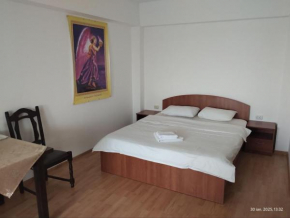 Ananda House
